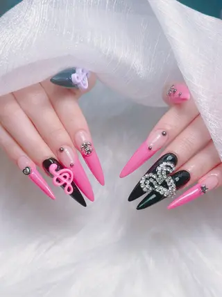 ネイル W&nail  slon所属・W·mai nail 関内のネイルデザイン