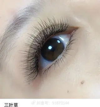 マツエク・マツパ マツエク·花所属・坂本 葵のマツエク・マツパデザイン