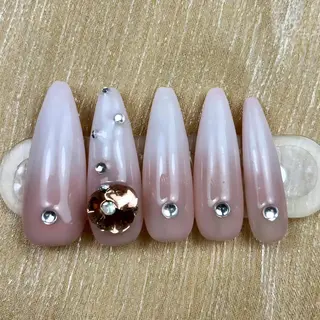 ネイル MIHANA ネイルサロンのネイルデザイン