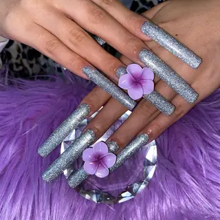 ネイル ♛︎BARON♛︎ ERINAのネイルデザイン