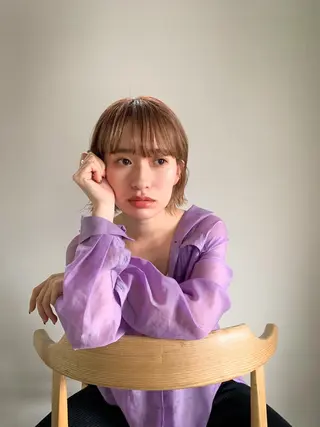 ショート カラー 柔らかブラウン/顔周 りレイヤー♡ユウシのヘアスタイル