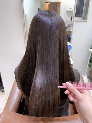 セミロング カラー 村山 茉衣のヘアスタイル