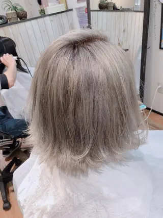 ショート カラー room405所属・taishi taishiのヘアスタイル