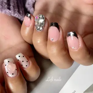 ミディアム ネイル Lofi nails ゆきこのネイルデザイン