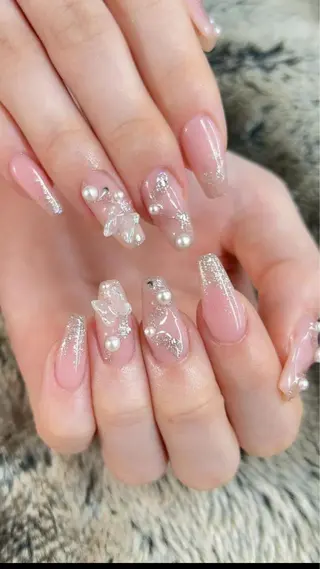 ネイル U·Mi nail salon所属・U·MI 上野御徒町店のネイルデザイン
