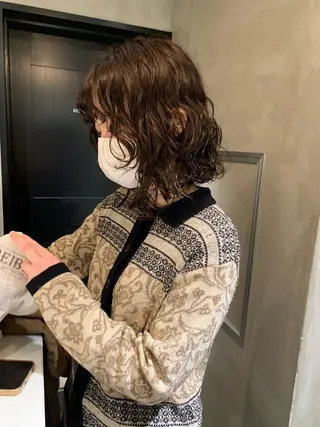 ミディアム カラー パーマ アンニュイヘア🪽 ayumiのヘアスタイル