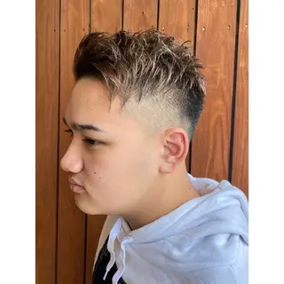 メンズ ハイトーン/ ダブルカラー/透明感のヘアスタイル