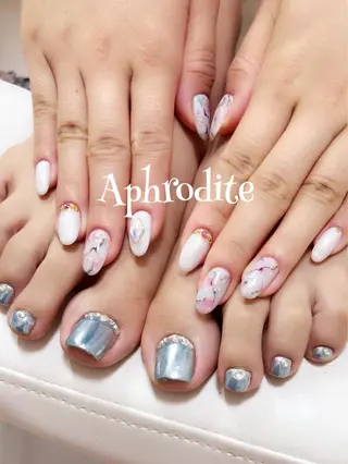 ネイル Aphrodite パラジェル認定サロンのネイルデザイン
