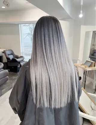 ロング カラー ROBIN所属・指名数No.1 /NAOYAのヘアスタイル