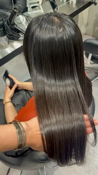 ロング カラー パーマ 🌈艶髪/髪質改善 新宿itouのヘアスタイル