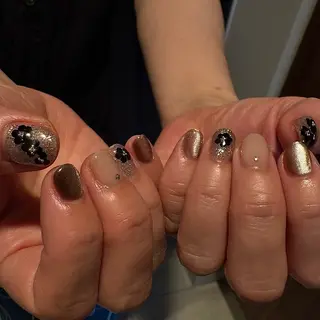 ネイル amuse 手書きニュアンスのネイルデザイン