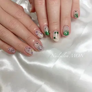 ネイル Nailsalon MONのネイルデザイン