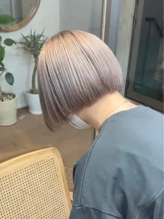 ショート cinq   PROJECT所属・ミルクティーベージュ /ボブ/あげは🎀のヘアスタイル