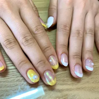 ネイル GO TODAY シェアサロン 表参道Colore店所属・K. Ayanaのネイルデザイン