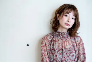 ミディアム カラー パーマ 出村谷 雄太のヘアスタイル