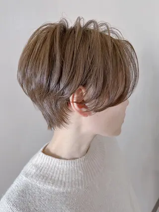 ショート 井上 ゆきのヘアスタイル