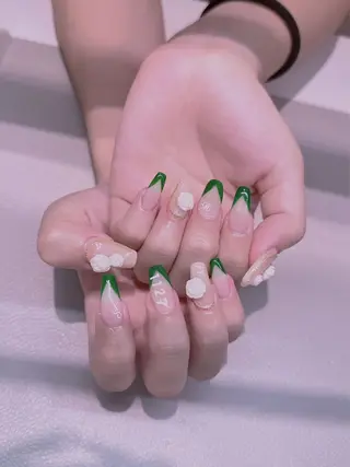 ネイル エムズ エムズのマツエク・マツパデザイン