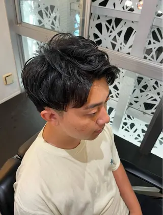 ミディアム パーマ メンズ KEEN creative hair所属・きょーすけ 💈barberのヘアスタイル
