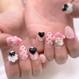 ネイル 五十嵐 美智のネイルデザイン