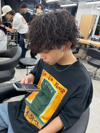 カラー フェザーパーマ 🪶⛓️安部侑希のヘアスタイル