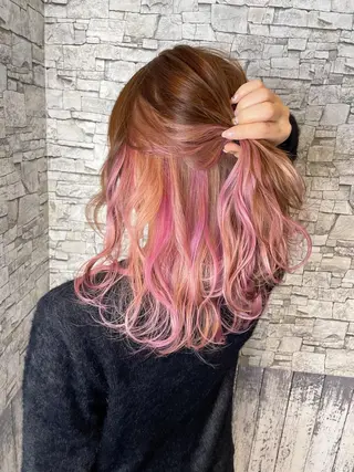 カラー セミロング 派手髪/ハイトーン/ エクステ✨ユウキのヘアスタイル