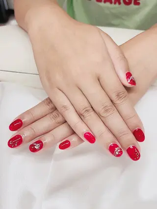 ネイル Ui_Amor (パラジェル)のネイルデザイン