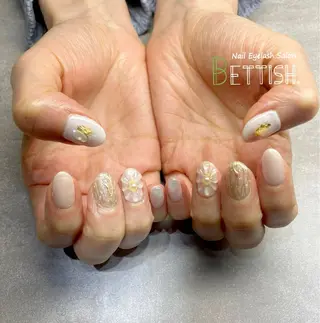 ネイル BETTISH. KUMIKO☺︎︎のネイルデザイン