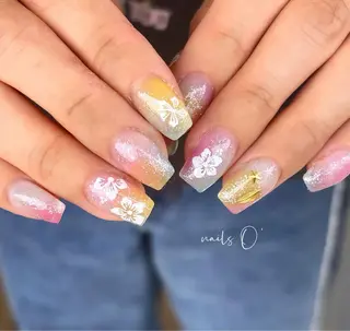 ネイル 大人可愛いネイル🎗 Hinaのネイルデザイン