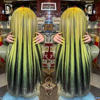 ロング カラー 👑派手髪/カット 👑ANRYのヘアスタイル