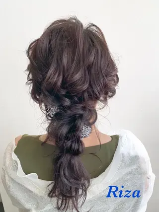 ヘアアレンジ HAIR MAKE Riza所属・谷口 弥生のヘアスタイル