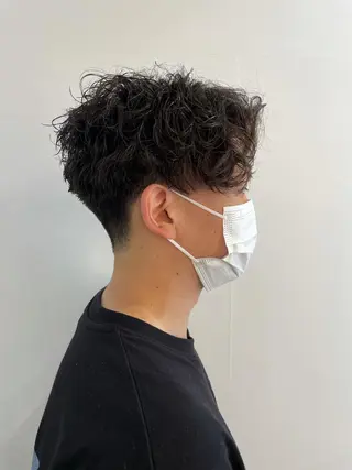 カラー パーマ メンズ メンズパーマ特化🔥 ツイスパ/シャドウのヘアスタイル