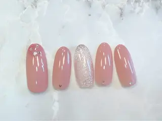 ネイル 渡邉 真衣のネイルデザイン