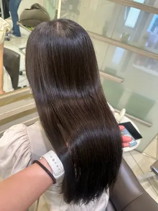 ロング カラー ヘアアレンジ タイトボブ個性派カラ ーAKANEのヘアスタイル