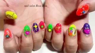 ミディアム ネイル ネイルスタジオ シェイクユアハンズのネイルデザイン