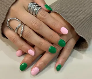 ネイル gratify心斎橋 松本のネイルデザイン