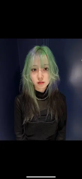 カラー 渋谷/ハイトーン/ 🪐airi👽のヘアスタイル