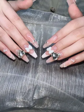 ネイル Lee Nails チップ長さだし専門店のネイルデザイン