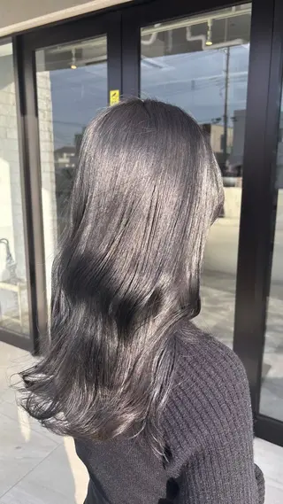 ロング カラー ブリーチカラー特化 ✨️永井諒のヘアスタイル