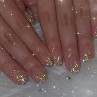 ネイル LUANA所属・LUANA ジュリのネイルデザイン