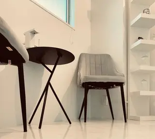 岡部 梢の眉毛・アイブロウイメージ