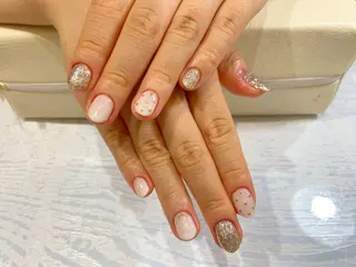 ネイル Nest 岩崎のネイルデザイン