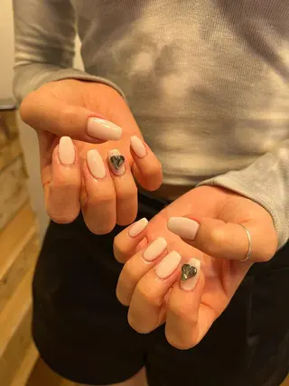 ネイル Nes.Nail所属・Miyagi Asamiのネイルデザイン