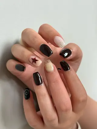 ネイル Manon Yuiのネイルデザイン