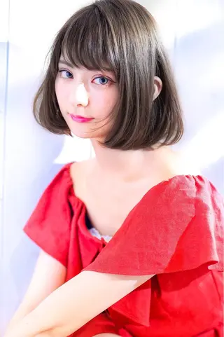 ショート カラー ルーヴル所属・長尾 桃佳のヘアスタイル