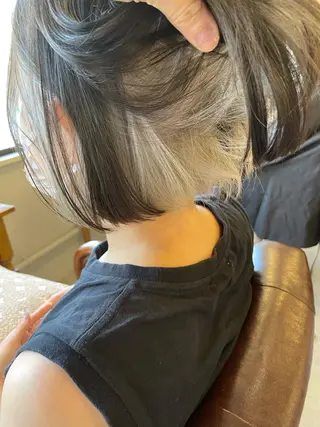 ショート to youハイライトのヘアスタイル