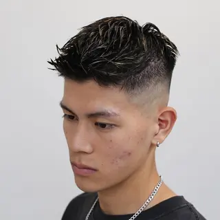 ショート カラー パーマ ヘアアレンジ メンズ キッズ ネイル マツエク・マツパ アイブロウ メンズ専門/パーマ/ フェード/みづきのヘアスタイル