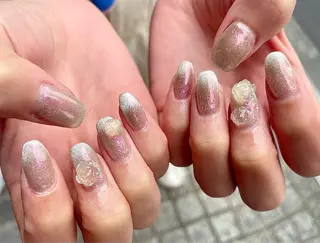 ミディアム nail salon see.所属・nailist sariのネイルデザイン