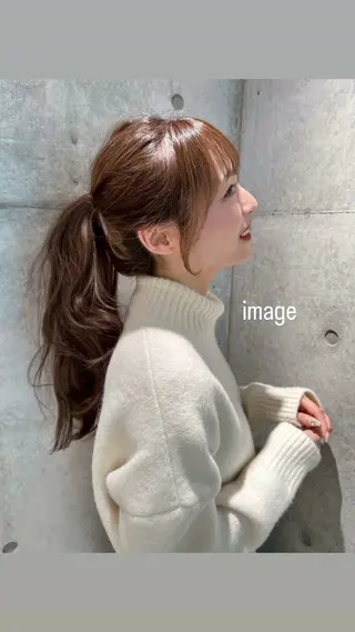 セミロング Nanami / ベージュ/グレージュのヘアスタイル