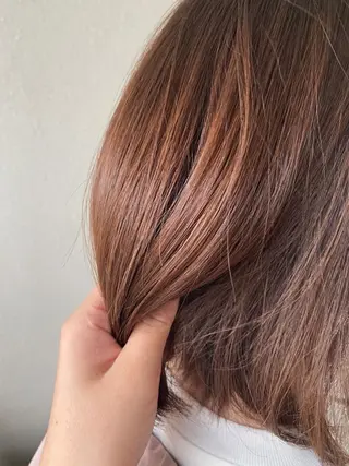 ミディアム カラー Crea la Luce 天神西通り店【クレアラルーチェ】所属・クレアラルーチェ 天神西通りのマツエク・マツパデザイン