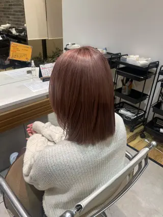 ミディアム enn.bleach by t.a.g所属・碇山 楓己のヘアスタイル
